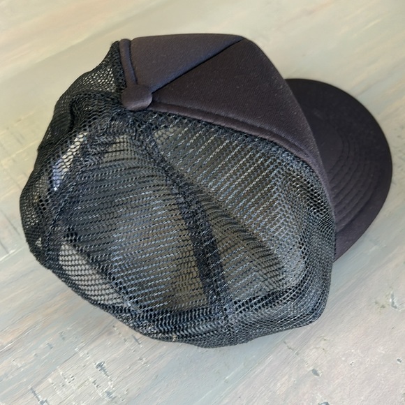 EUC! Mother Trucker & co. Women’s black trucker hat. SnapBack. - Picture 15 of 16